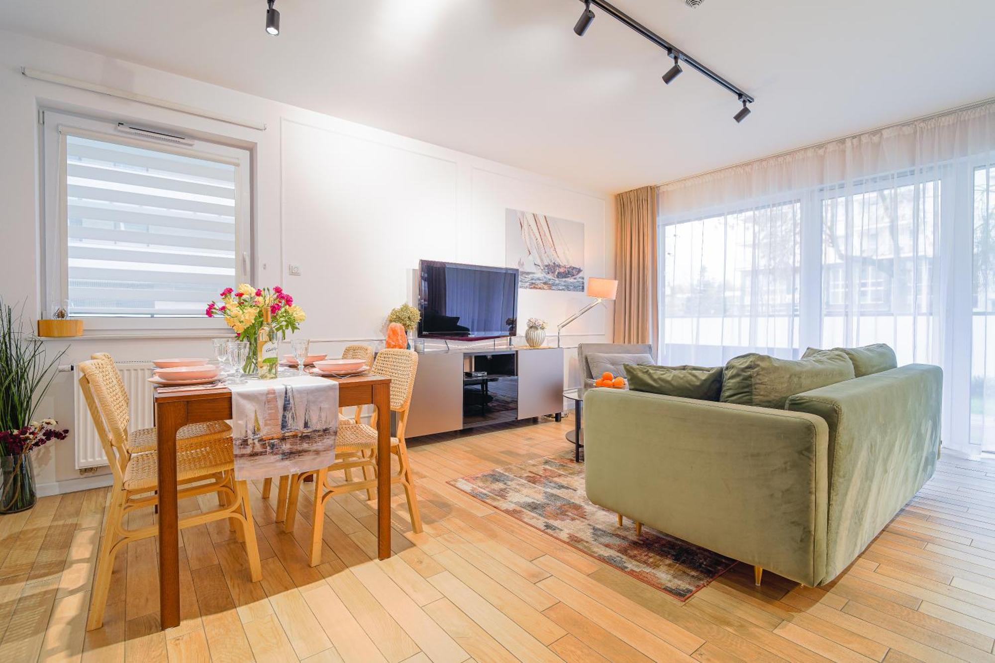 Lulu Apartments - Pod Masztami - Apartament Dwupokojowy - Basen Silownia Parking コウォブジェク エクステリア 写真